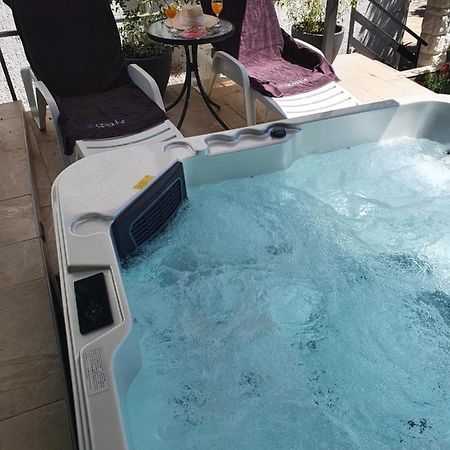 Apartments Dora Crikvenica Zewnętrze zdjęcie
