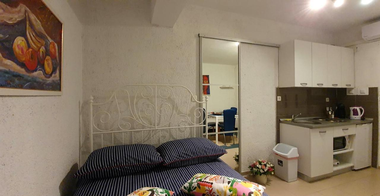 Apartments Dora Crikvenica Zewnętrze zdjęcie