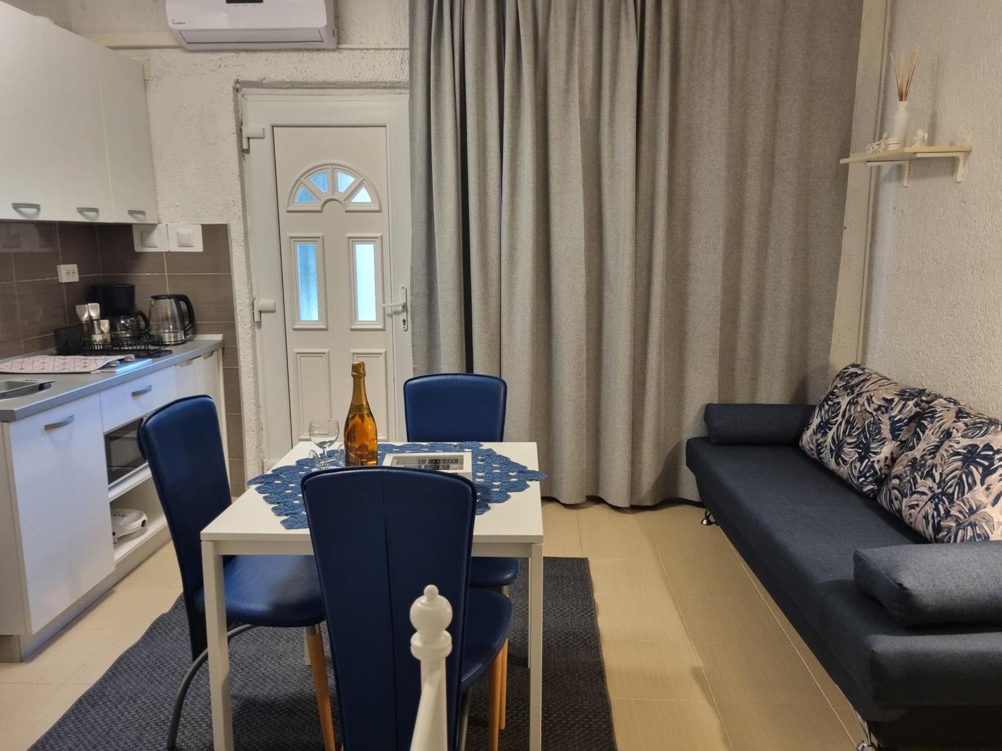 Apartments Dora Crikvenica Zewnętrze zdjęcie