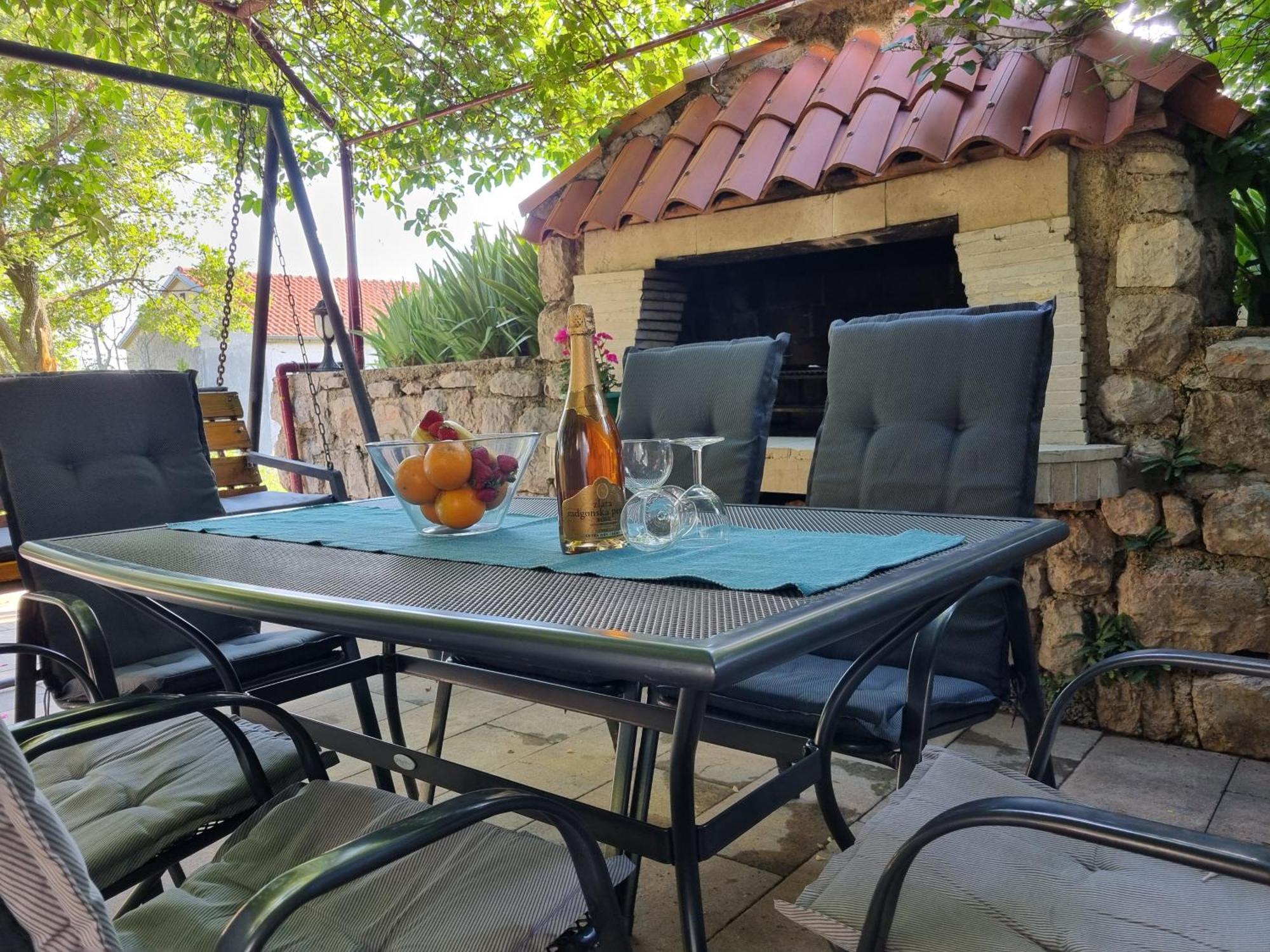 Apartments Dora Crikvenica Zewnętrze zdjęcie