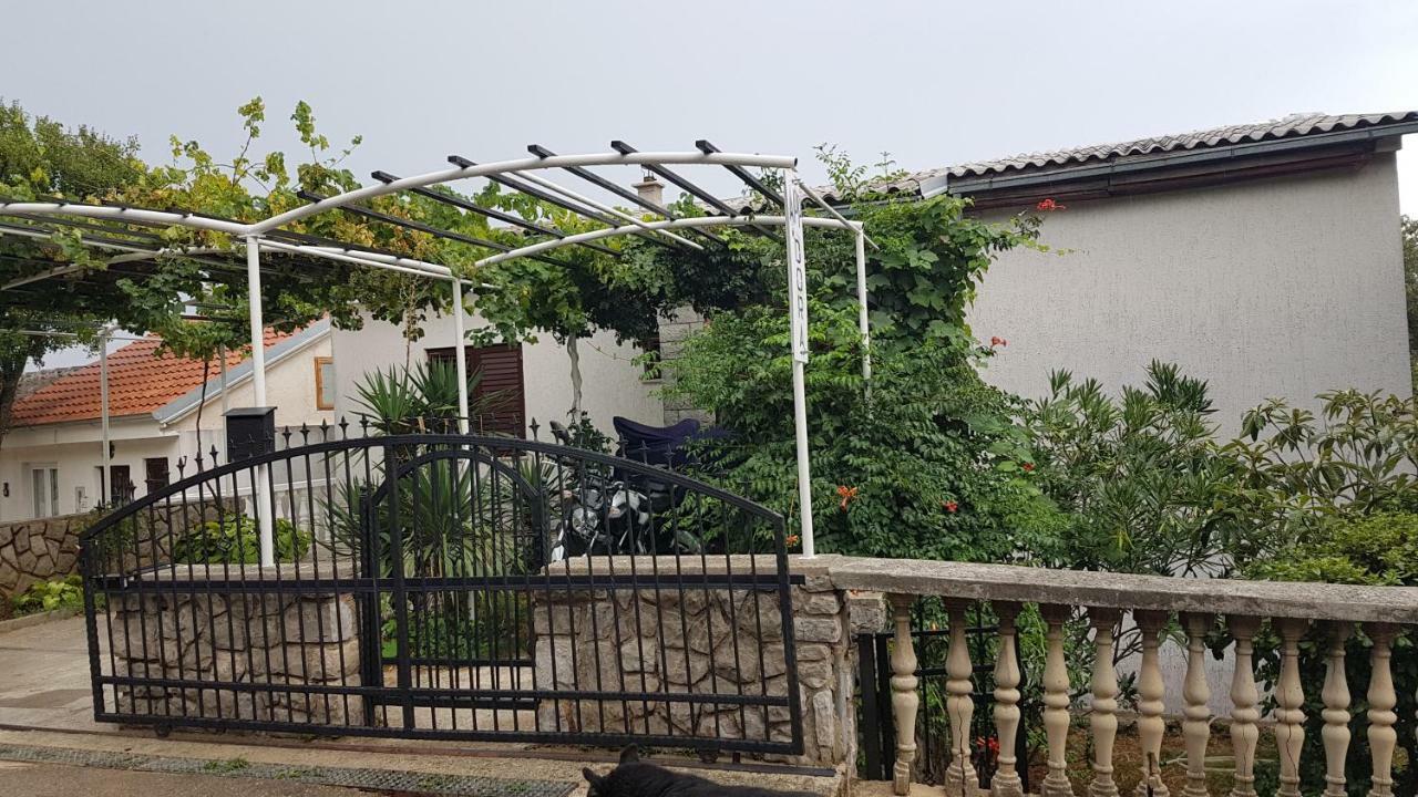 Apartments Dora Crikvenica Zewnętrze zdjęcie