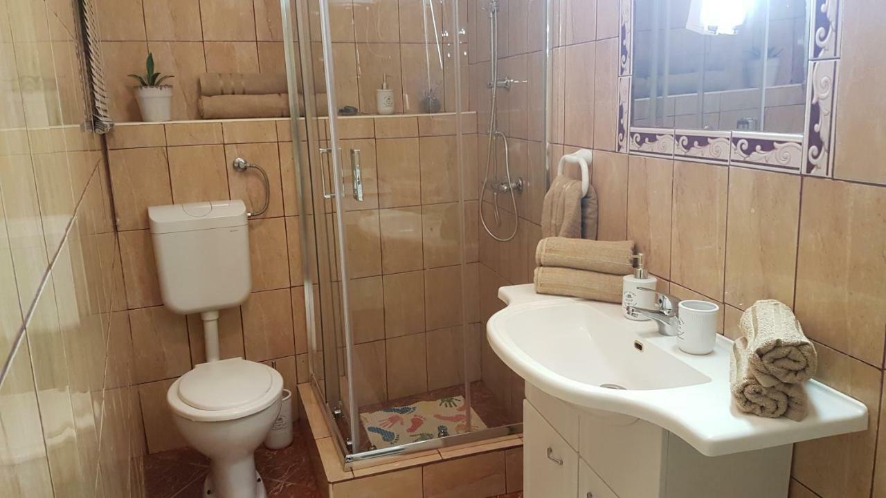 Apartments Dora Crikvenica Zewnętrze zdjęcie