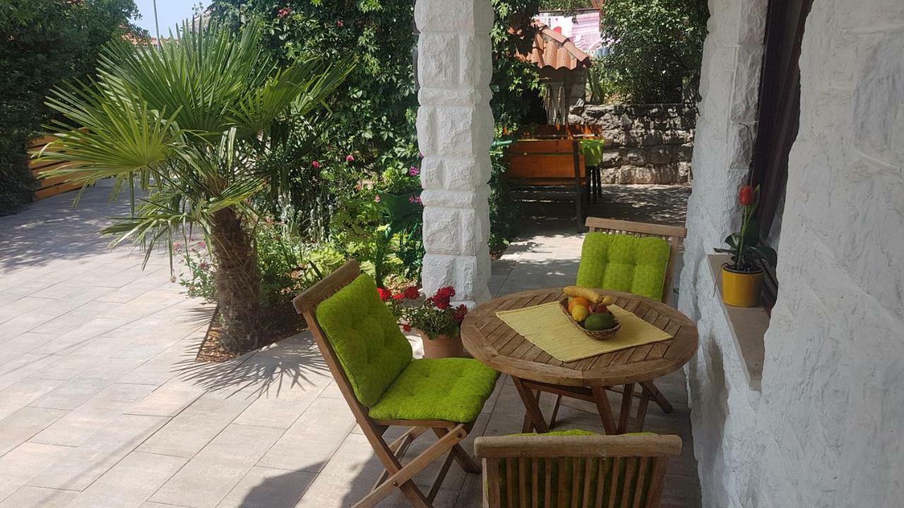 Apartments Dora Crikvenica Zewnętrze zdjęcie